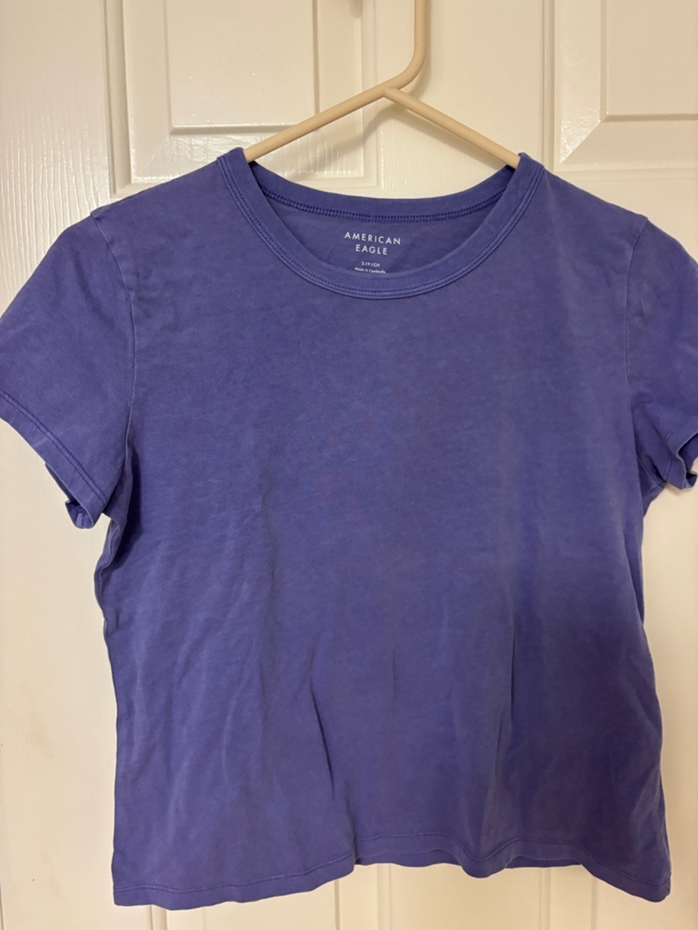 American Eagle Lavender/Purple Crewneck Tee